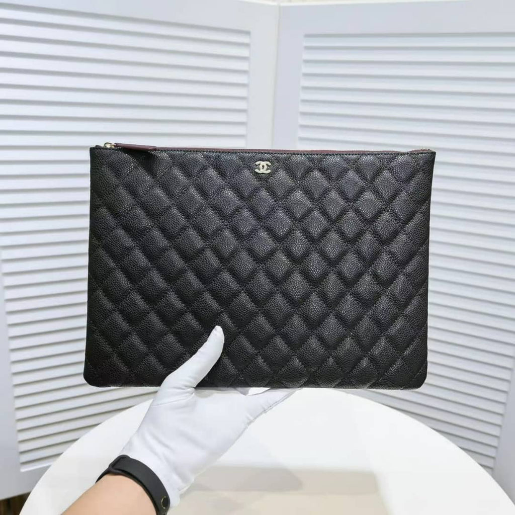 Anum Bags CHL POUCH CLASSIC BLACK LEATHER CLUTCH A82545
