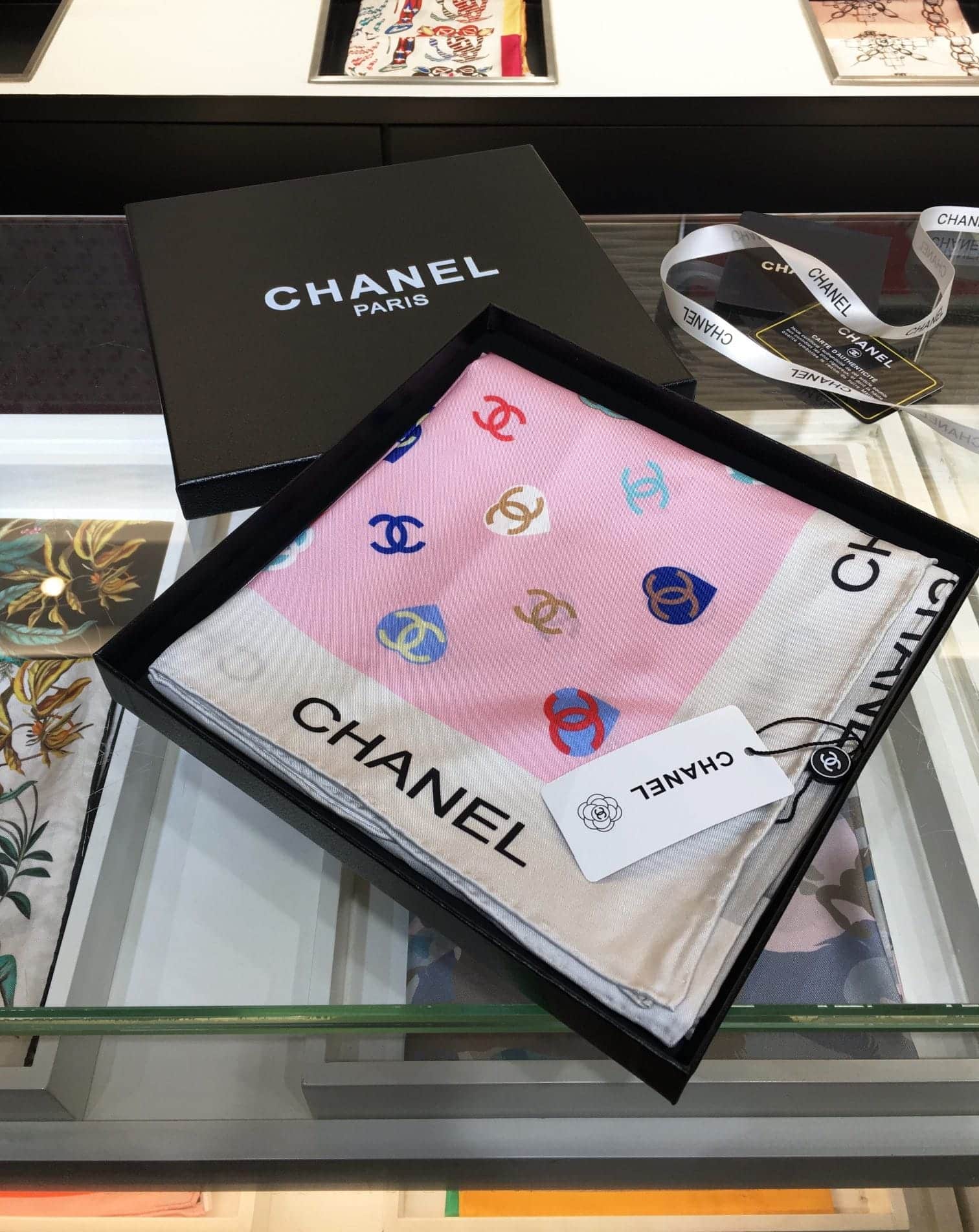 Anum Bags CHL CC HEARTS LETTER MONOGRAM LOGO BOW PRINT SCARF PINK