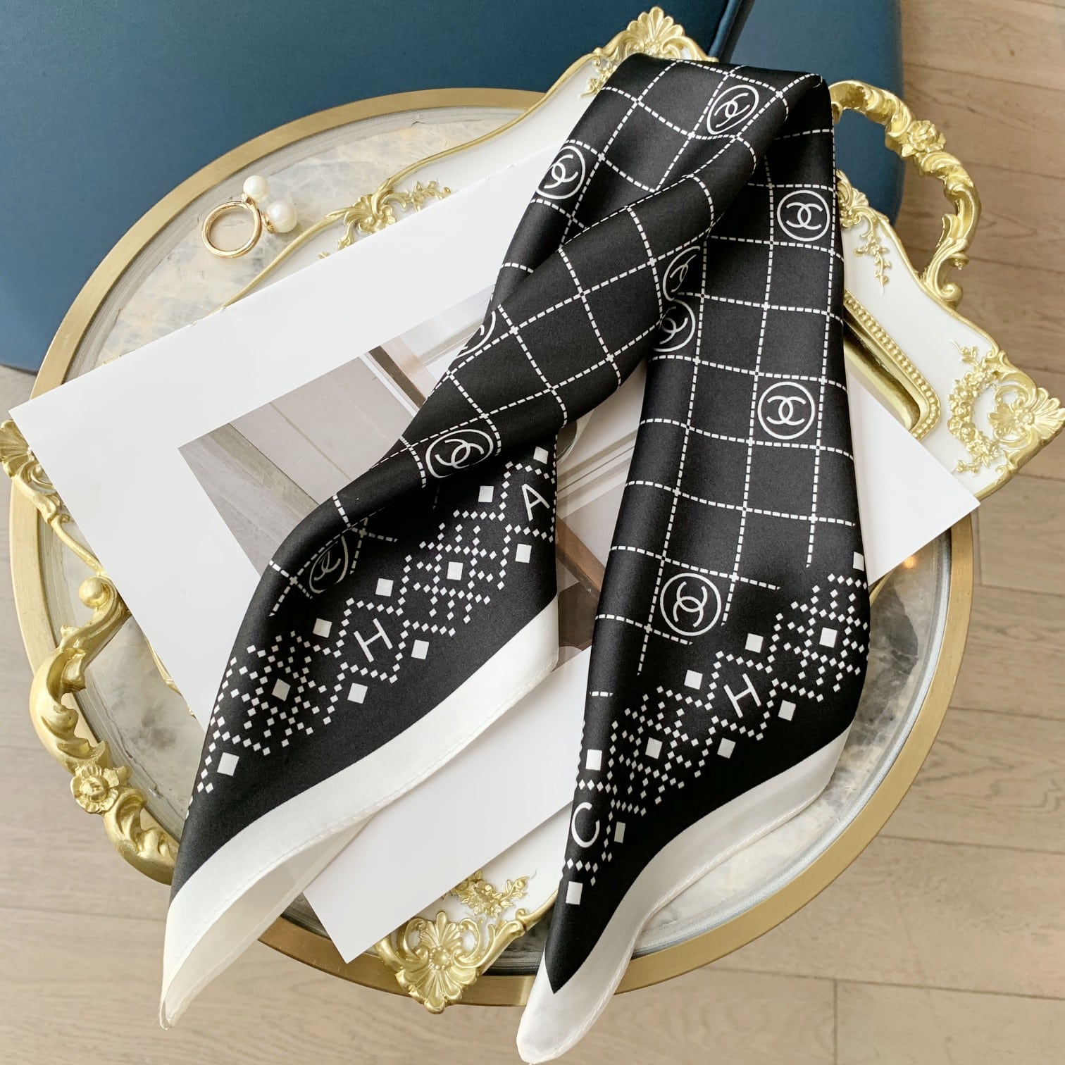 Anum Bags CHL SQUARE SCARF SILK TWILL BLACK