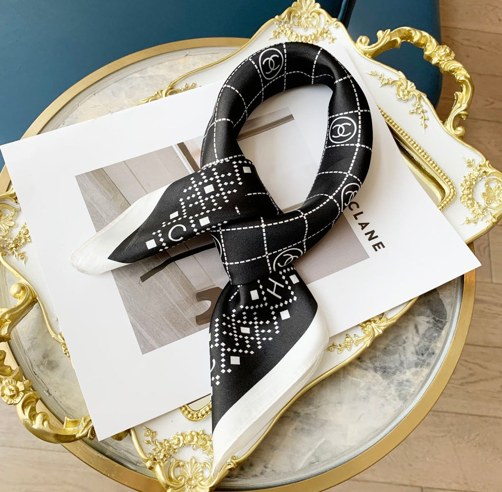 Anum Bags CHL SQUARE SCARF SILK TWILL BLACK