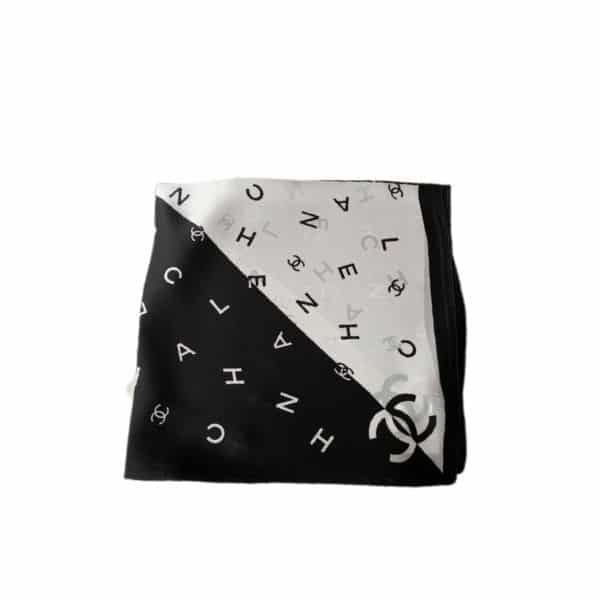 Anum Bags CHL MULTI LETTERS SQUARE SILK SCARF BLACK WHITE