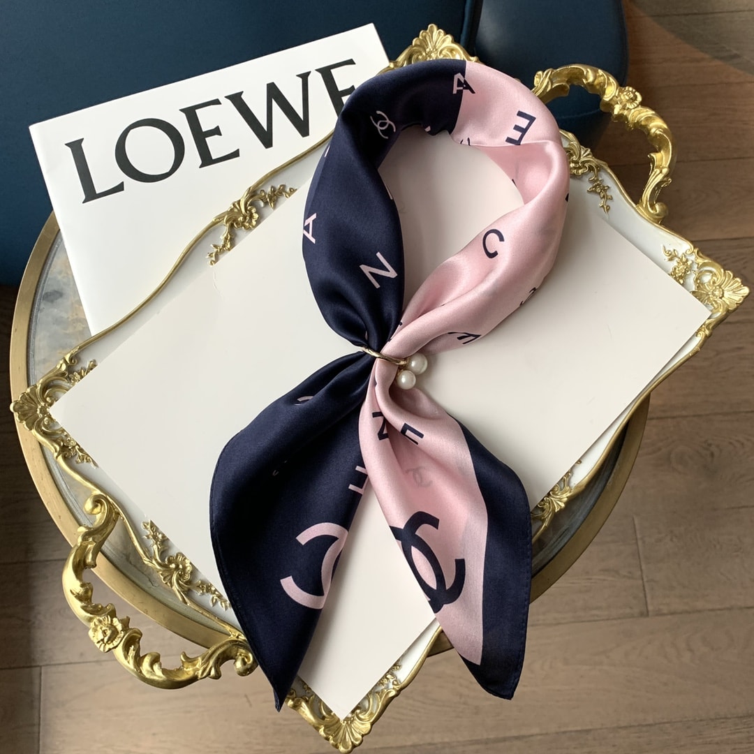 Anum Bags CHL MULTI LETTERS SQUARE SILK SCARF PINK BLUE