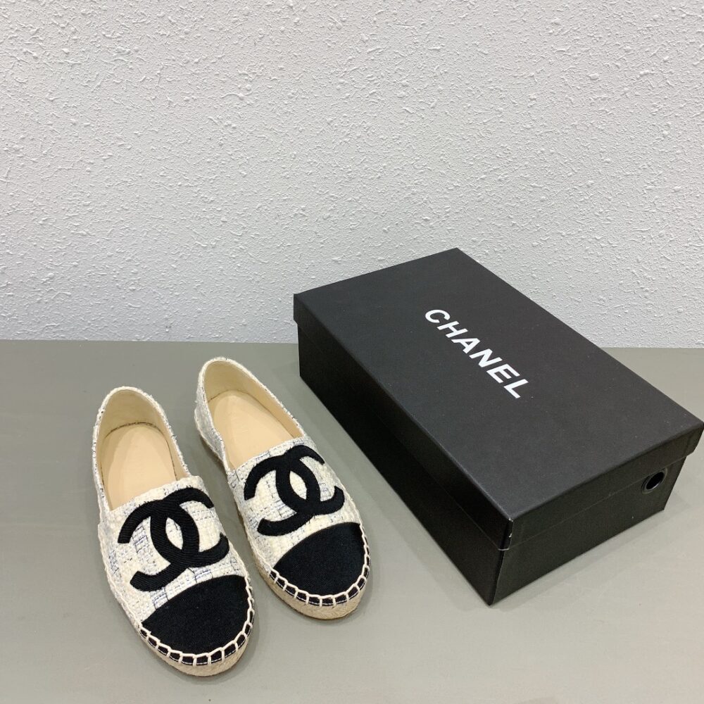 Anum Bags CHL WHITE BLUE BLACK TWEED CC ESPADRILLES SLIP ON