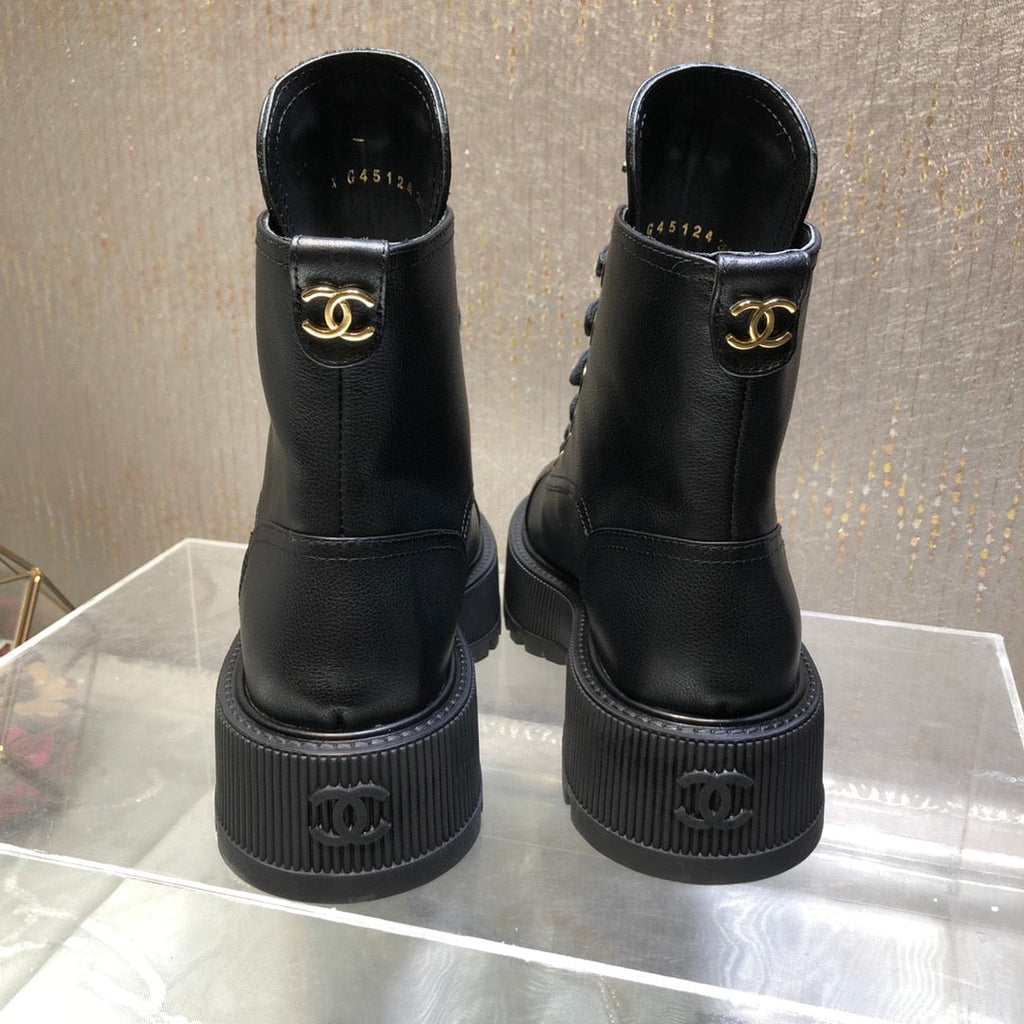 Anum Bags CHANEL CC LACE UP BOOT BLACK G45124 B14018 94305