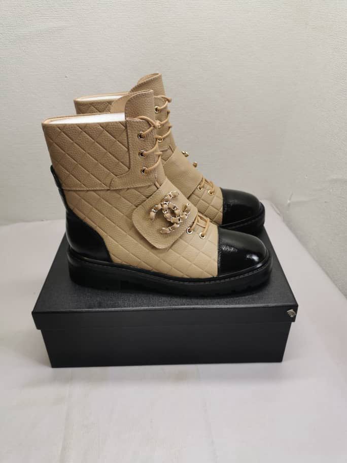 Anum Bags CHANEL LACE UP BOOTS BEIGE BLACK G39516 Y56261 K5119