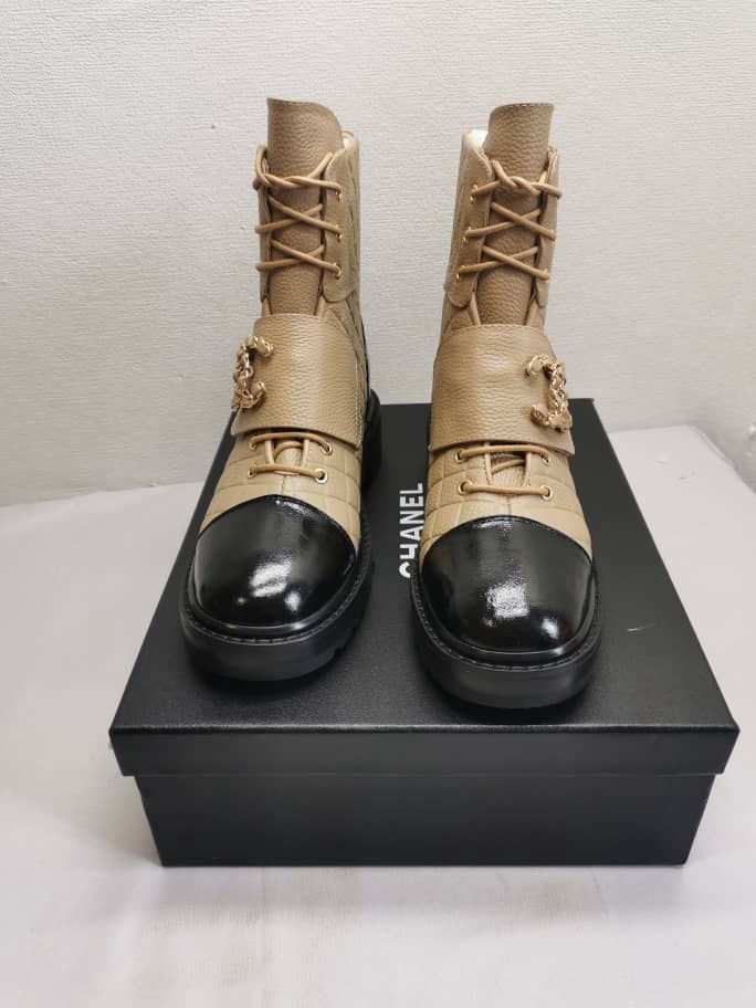 Anum Bags CHANEL LACE UP BOOTS BEIGE BLACK G39516 Y56261 K5119