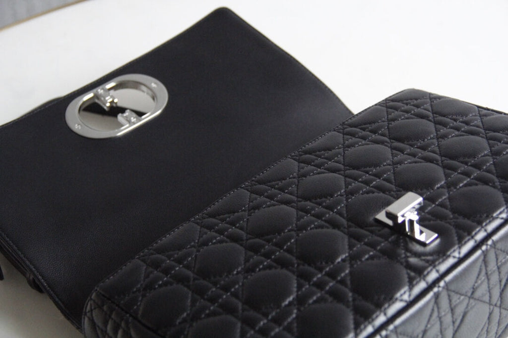 Ezyycart Bags DIR 2023 Caro black silver real leather sling shoulder bag