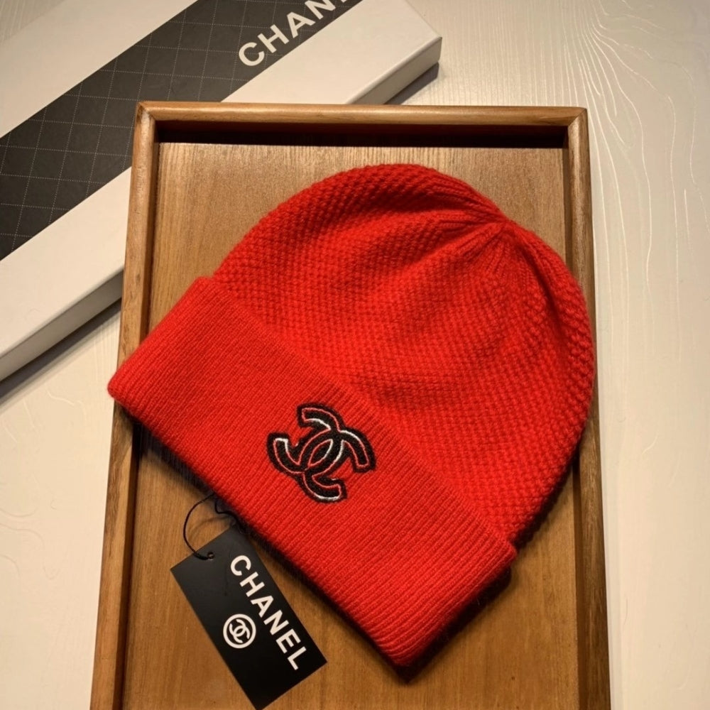 Anum Bags CHL CC LOGO CASHMERE BEANIE RED