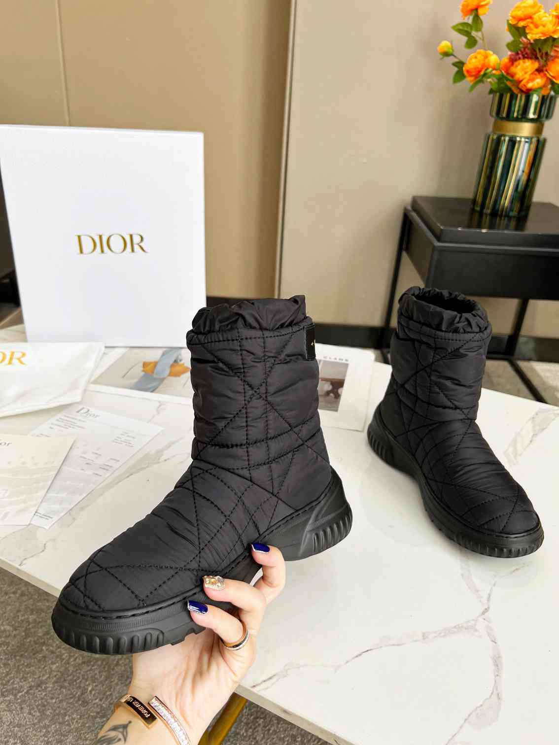 Ezyycart Bags DD FROST ANKLE BOOT BLACK QUILTED NYLON BLACK