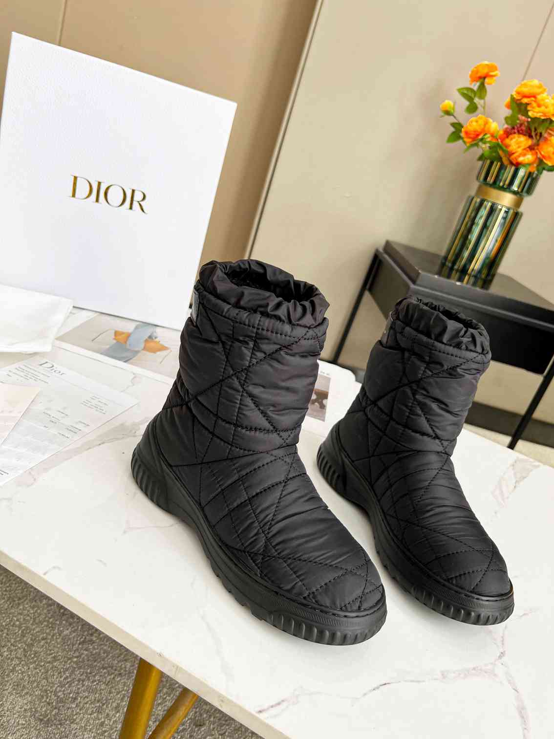 Ezyycart Bags DD FROST ANKLE BOOT BLACK QUILTED NYLON BLACK