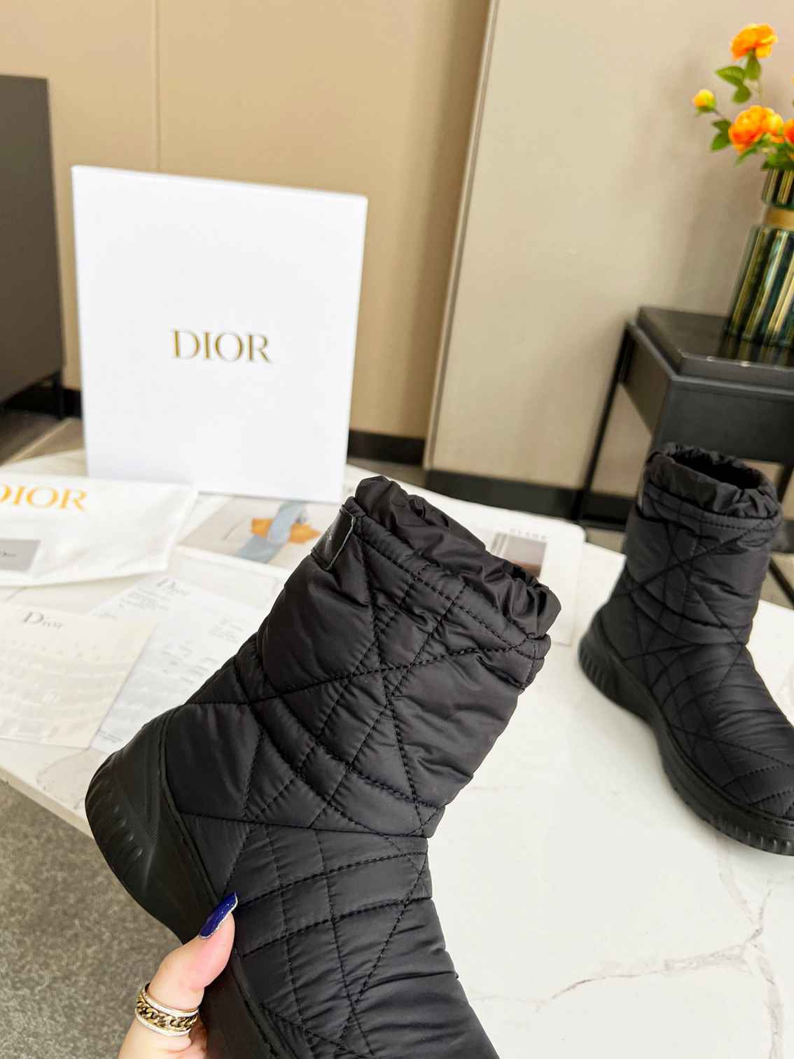 Ezyycart Bags DD FROST ANKLE BOOT BLACK QUILTED NYLON BLACK