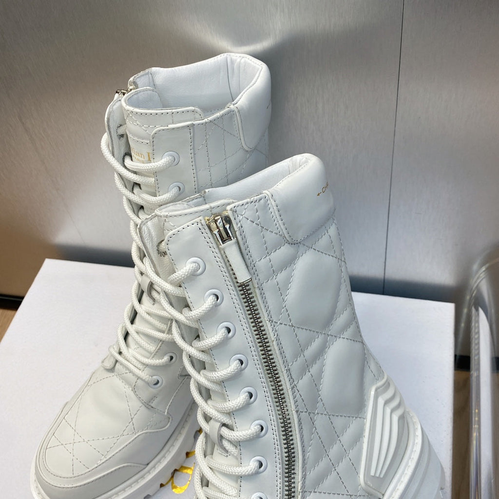 Ezyycart Bags DD D LEADER ANKLE BOOT WHITE KDI733CQC S03W