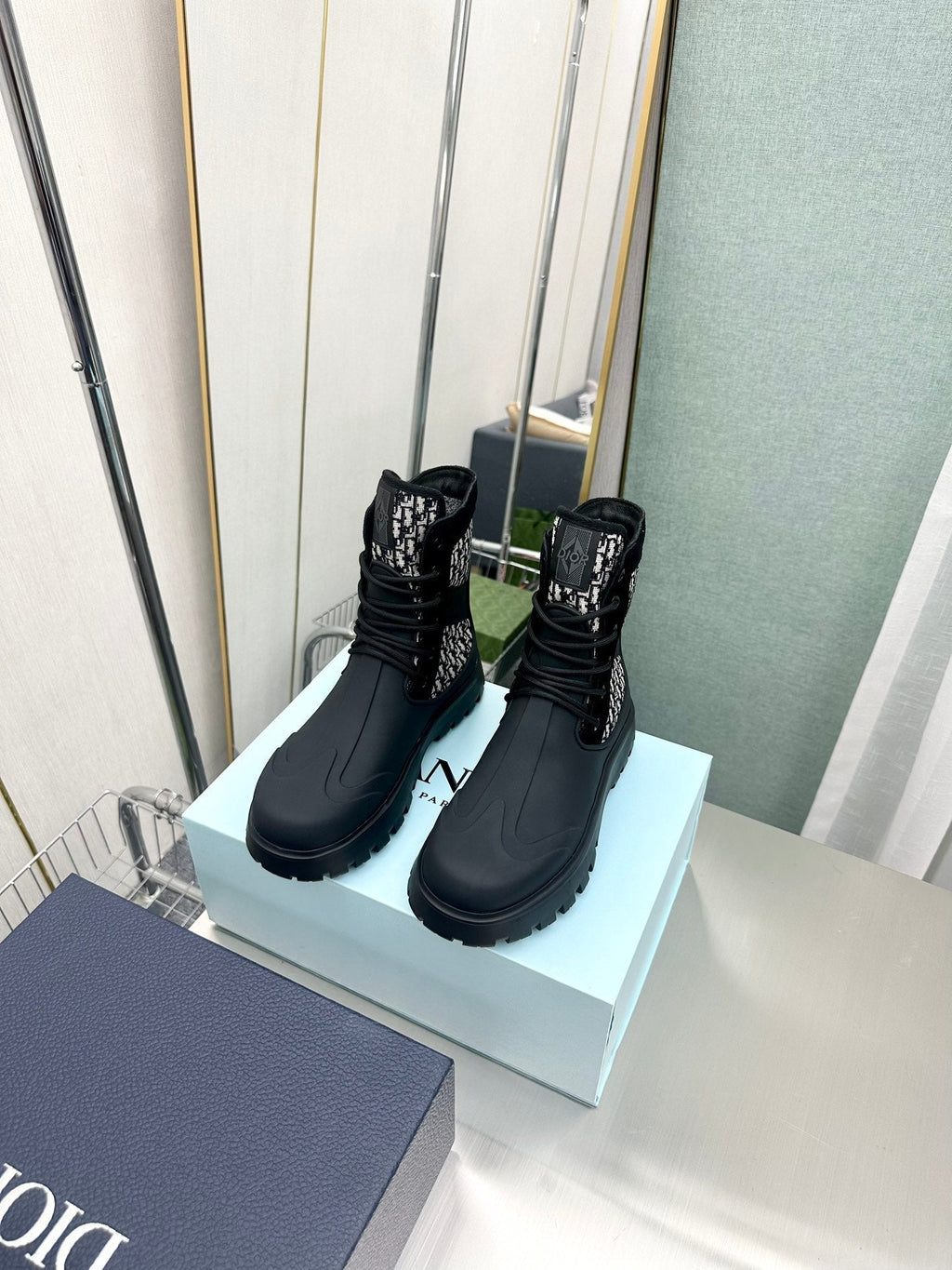 Ezyycart Bags DD GARDEN LACE UP BOOT BLACK 3BO315ZYH H961