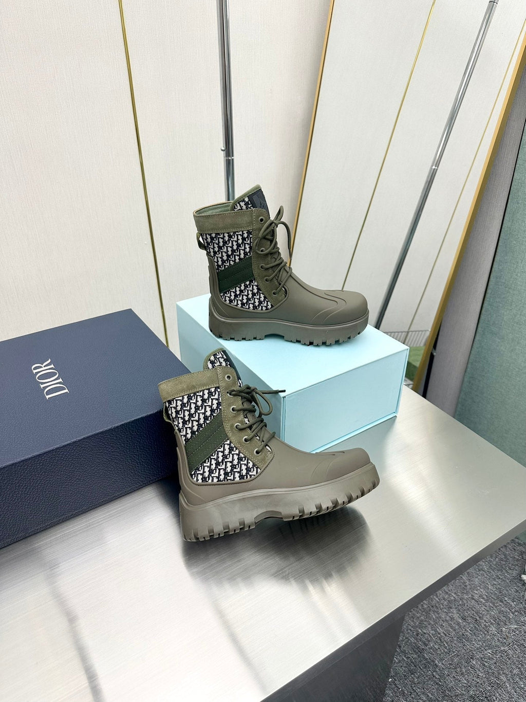 Ezyycart Bags DD GARDEN LACE UP BOOT GREEN
