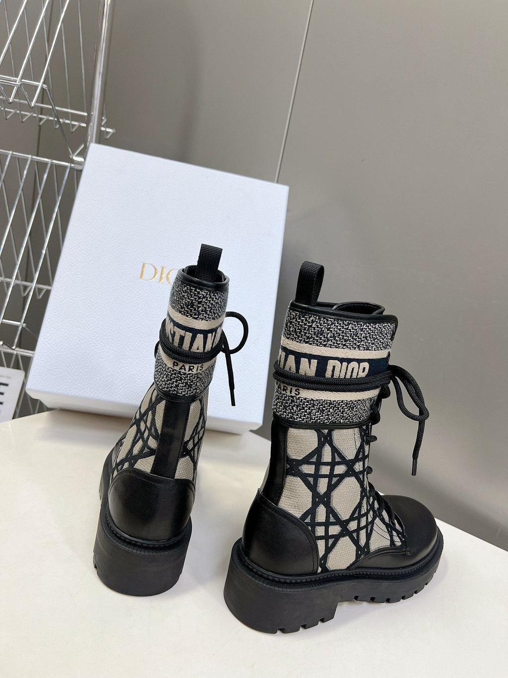 Ezyycart Bags DD D MAJOR BOOTS BLACK AND BEIGE