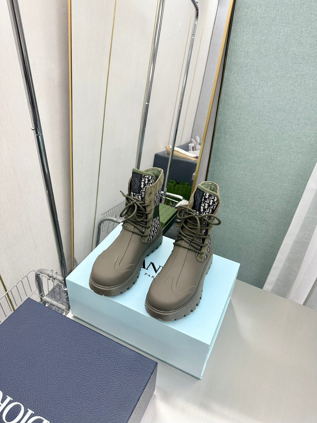 Ezyycart Bags DD GARDEN LACE UP BOOT GREEN