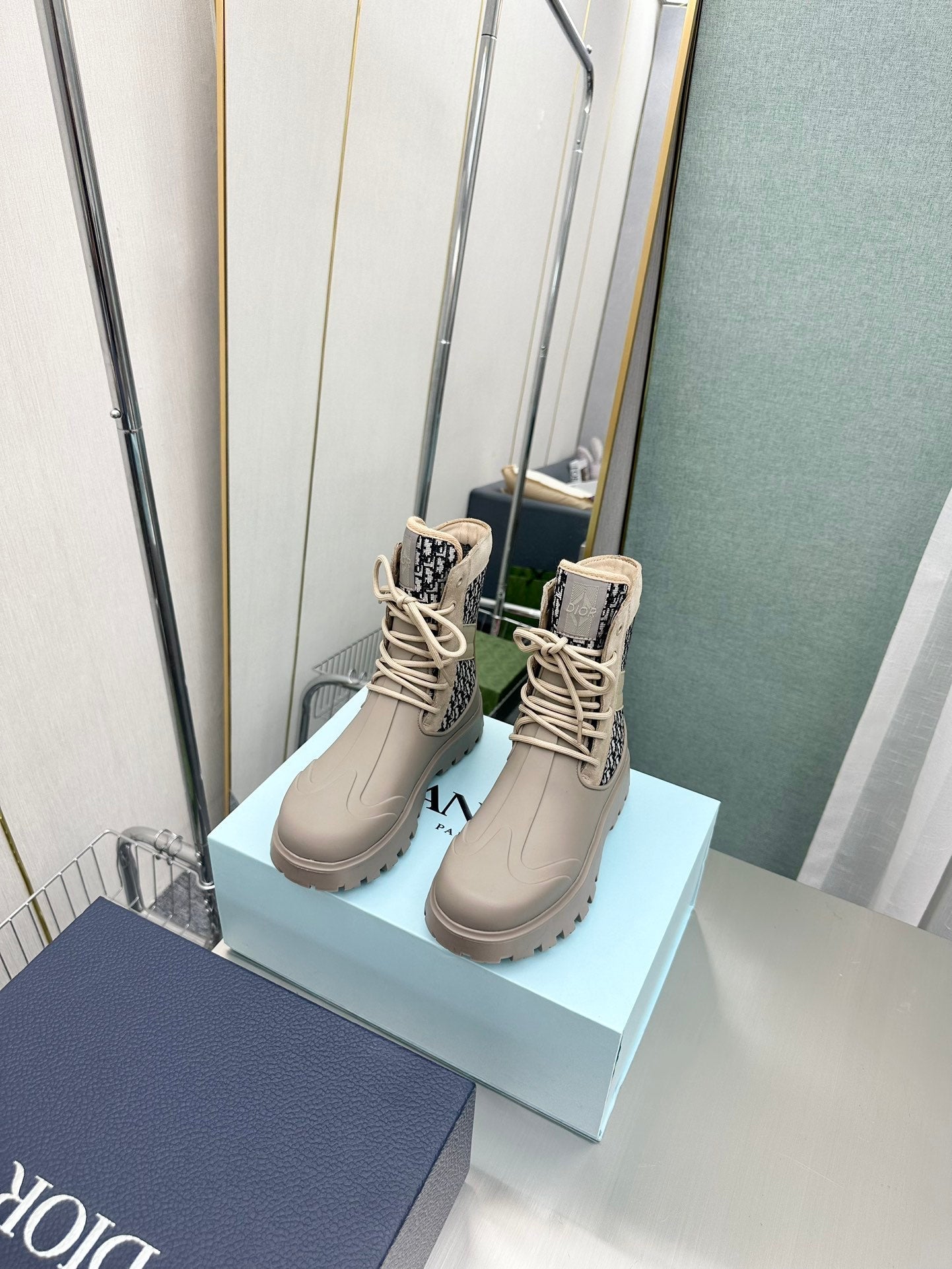 Ezyycart Bags DD GARDEN LACE UP BOOT BEIGE 3BO315ZYH H164