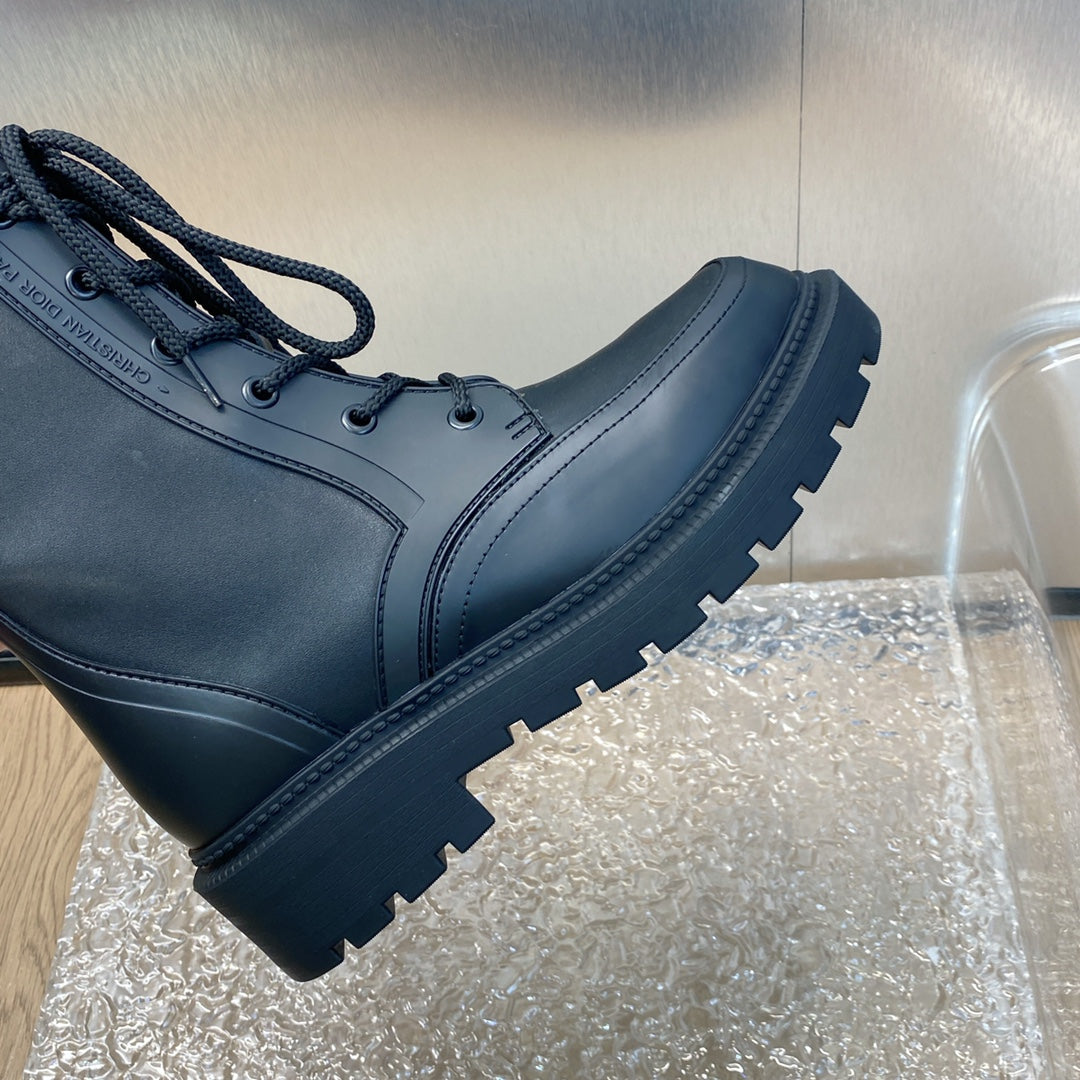 Ezyycart Bags DD D TRAP ANKLE BOOT BLACK