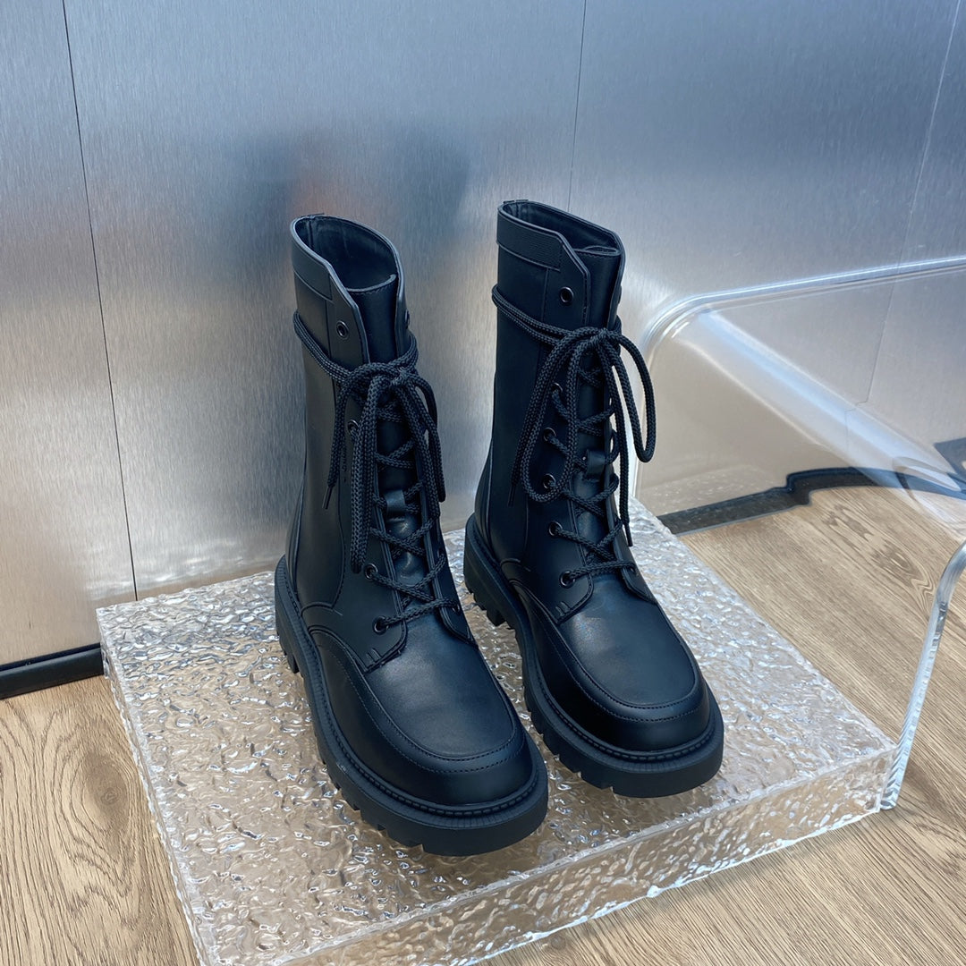 Ezyycart Bags DD D TRAP ANKLE BOOT BLACK
