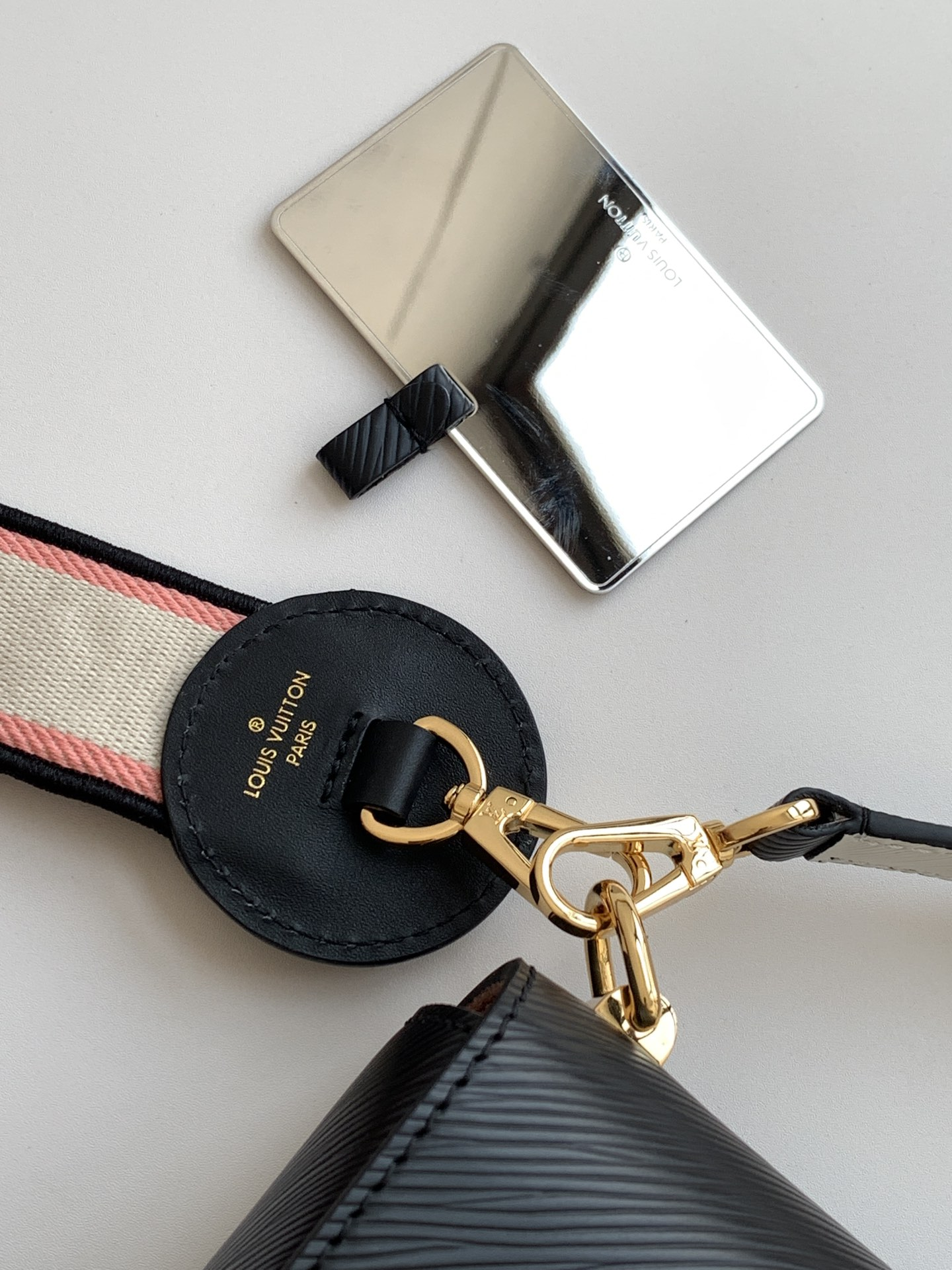 Anum Bags Elite Carryalls