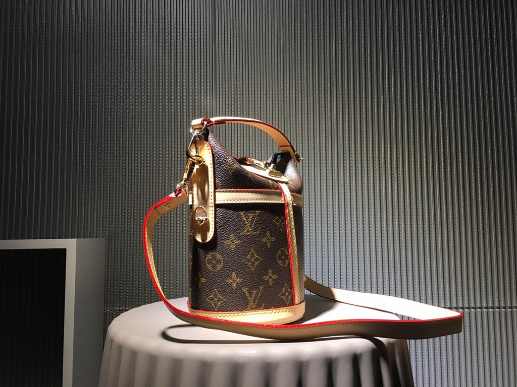 Anum Bags Elite Carryalls