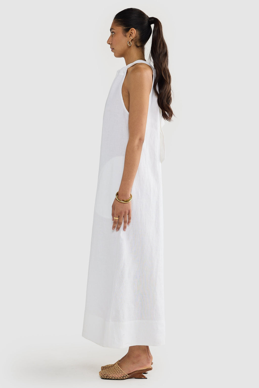 Luna Leinen Neckholder-Kleid – Luftiges Sommerkleid aus 100% Leinen