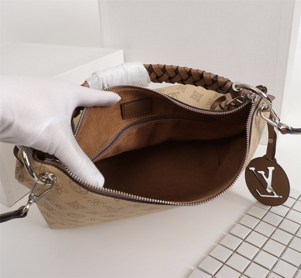 Anum Bags Elite Carryalls