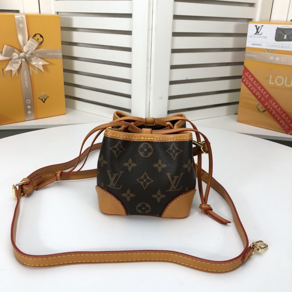 Anum Bags Elite Carryalls