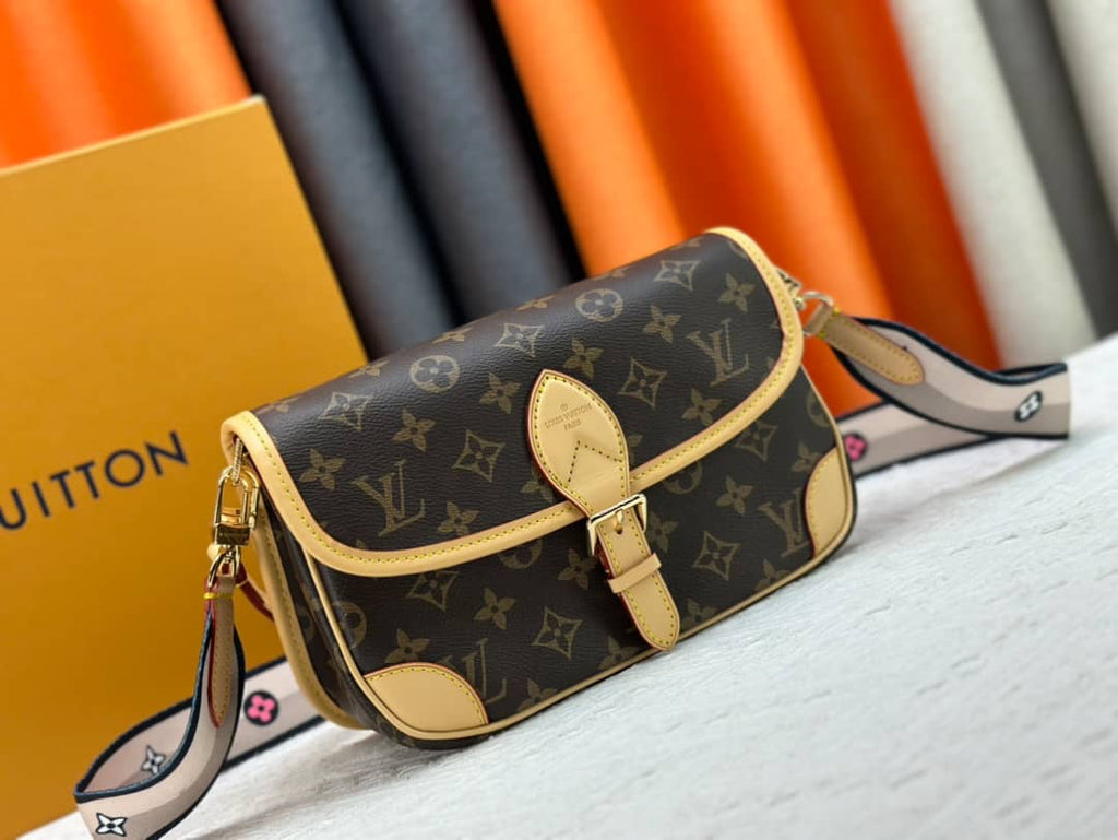 Ezyycart Bags VBS Diane Black Bag