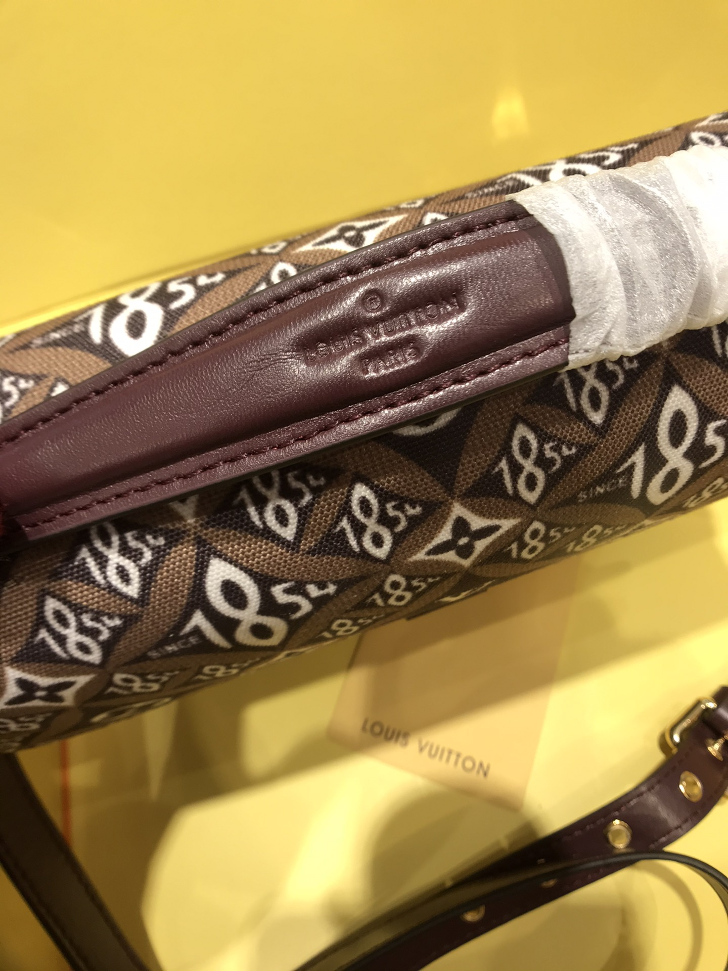 Anum Bags Elite Carryalls