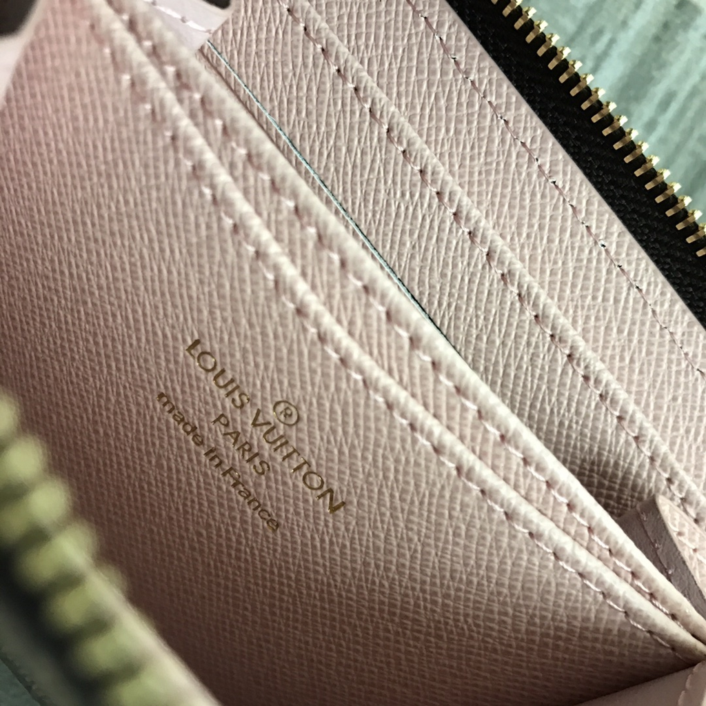 Anum Bags Elite Carryalls