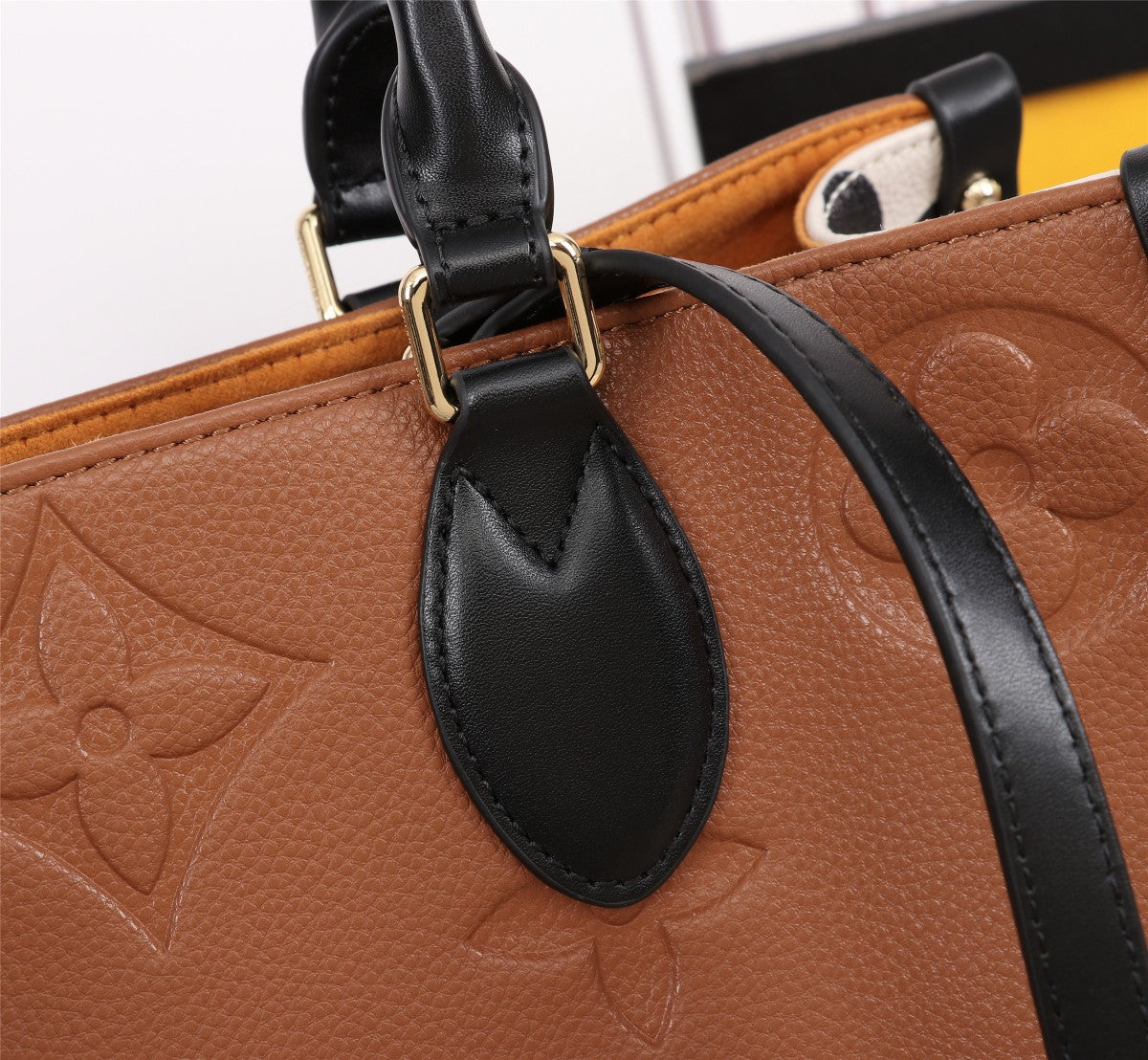 Anum Bags Elite Carryalls