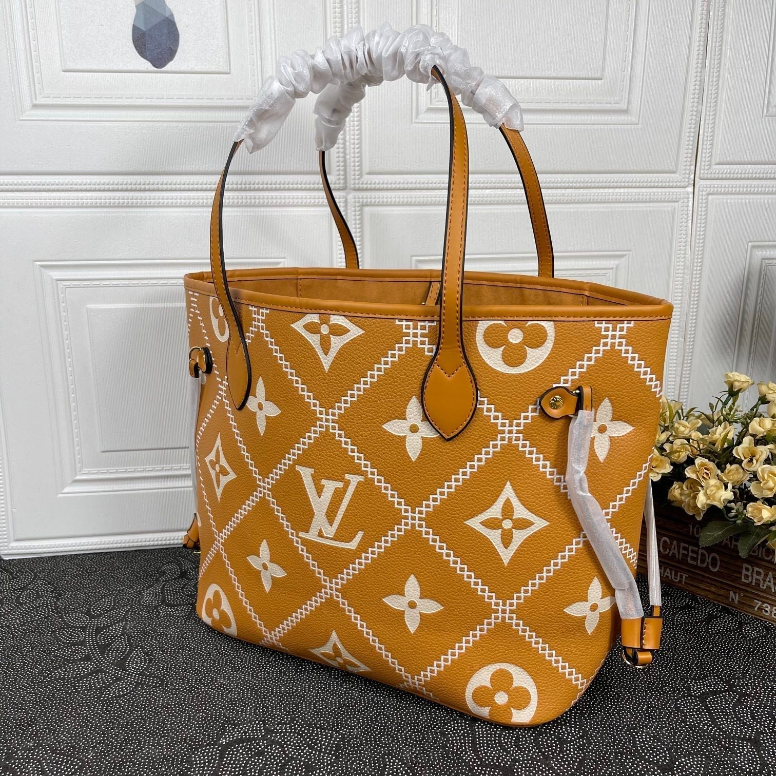 Anum Bags Elite Carryalls