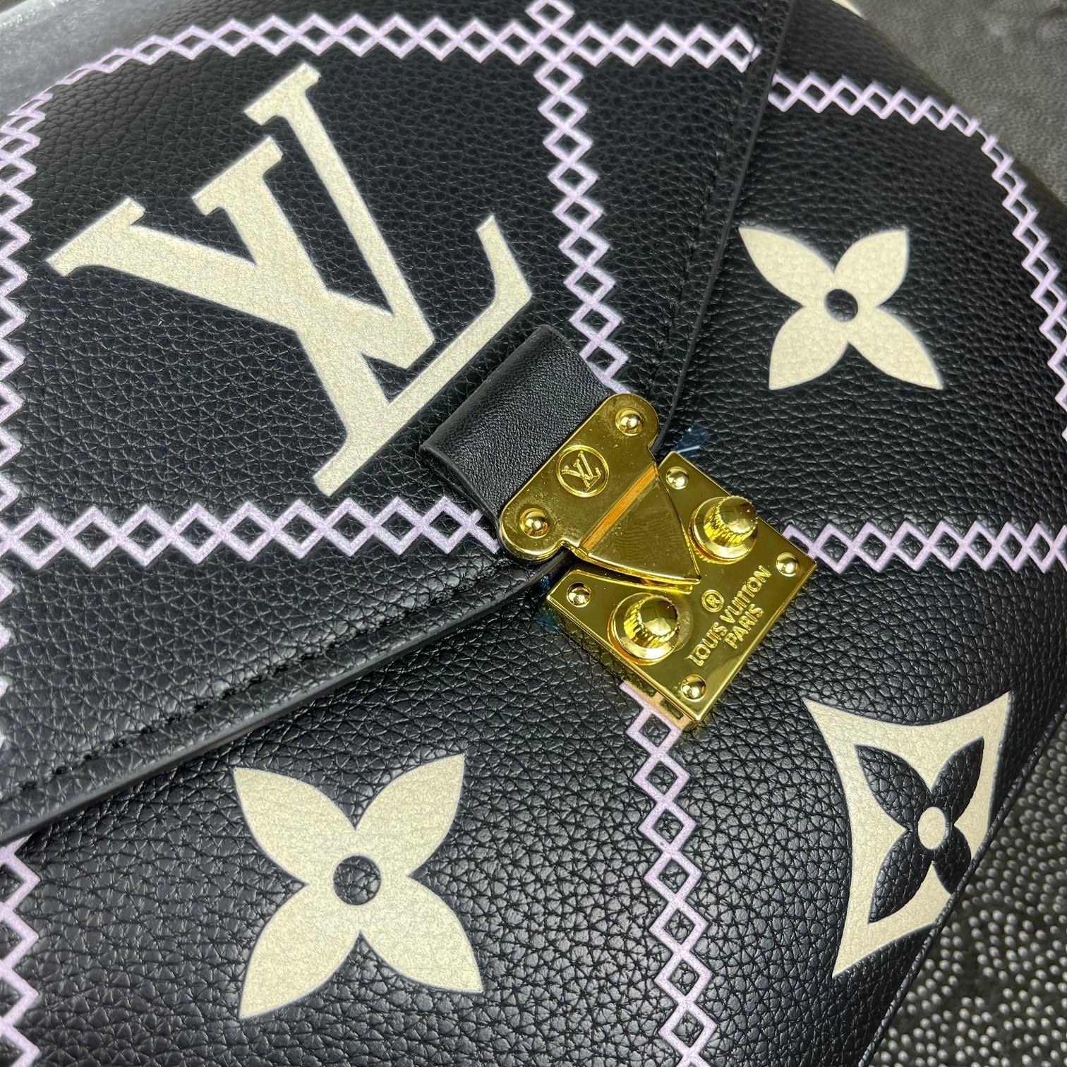 Anum Bags Elite Carryalls