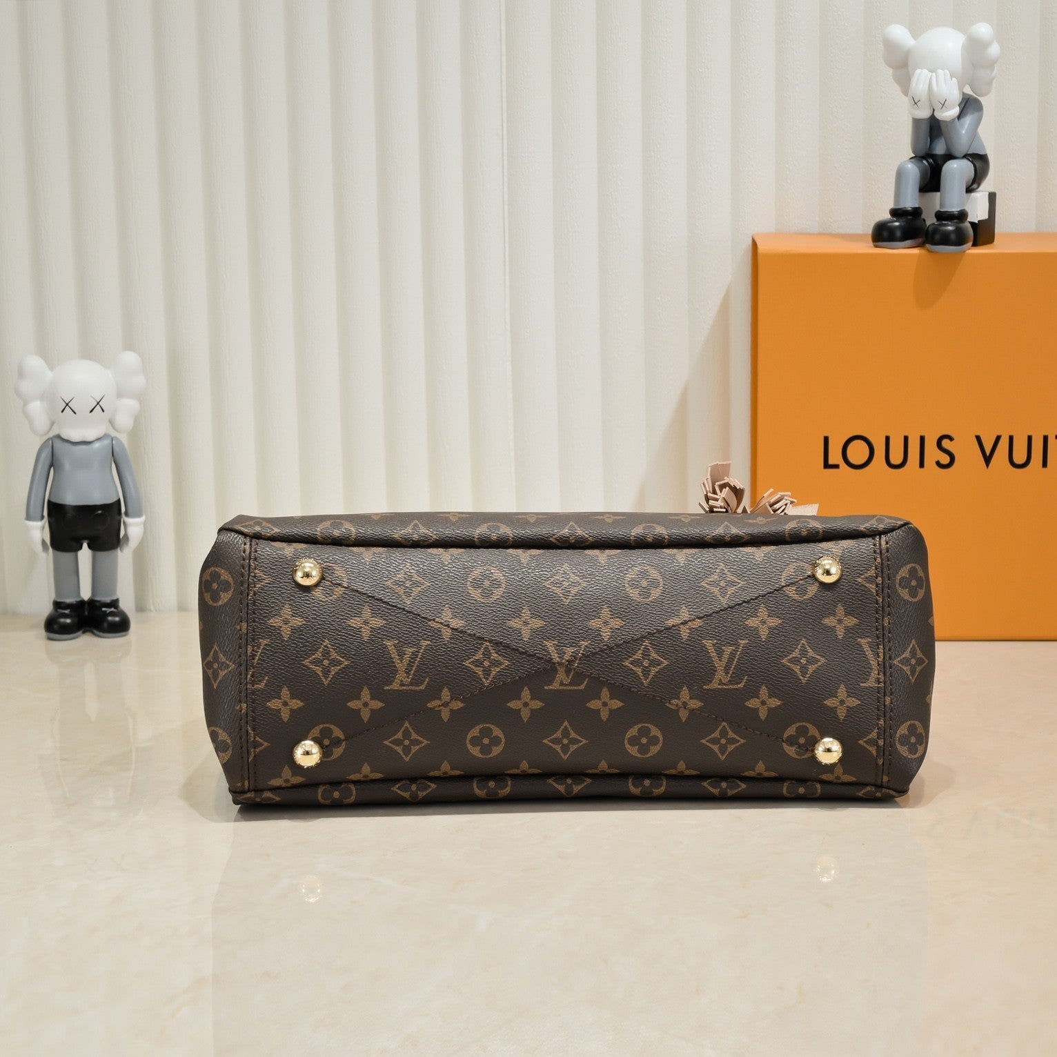 Anum Bags Elite Carryalls