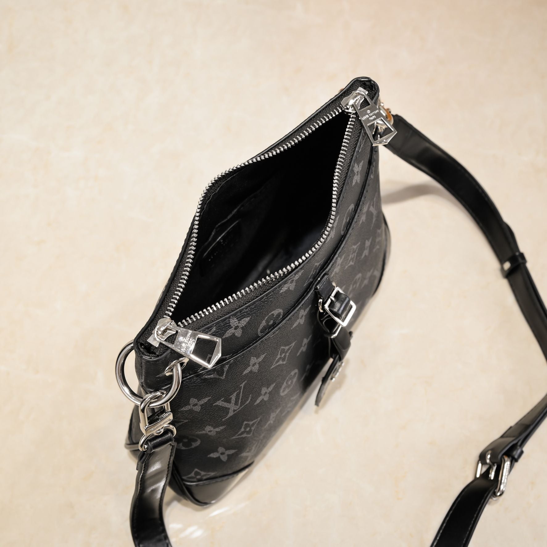 Anum Bags Elite Carryalls