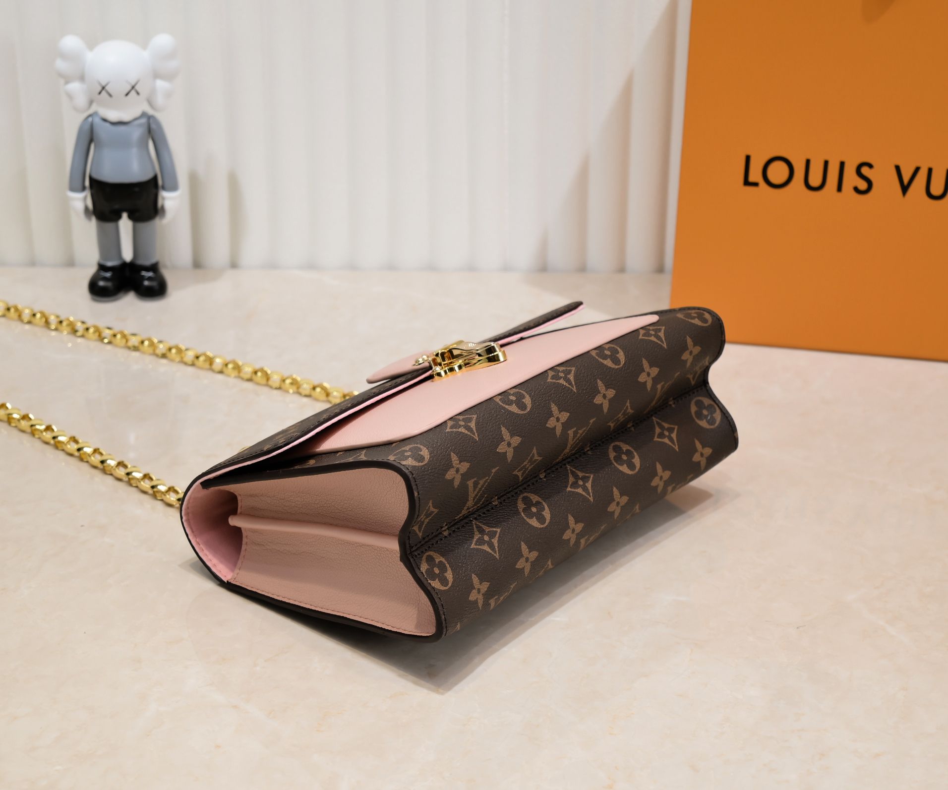 Anum Bags Elite Carryalls