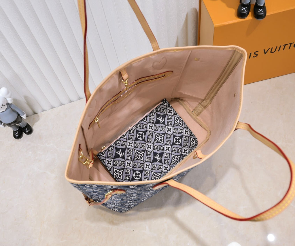 Anum Bags Elite Carryalls
