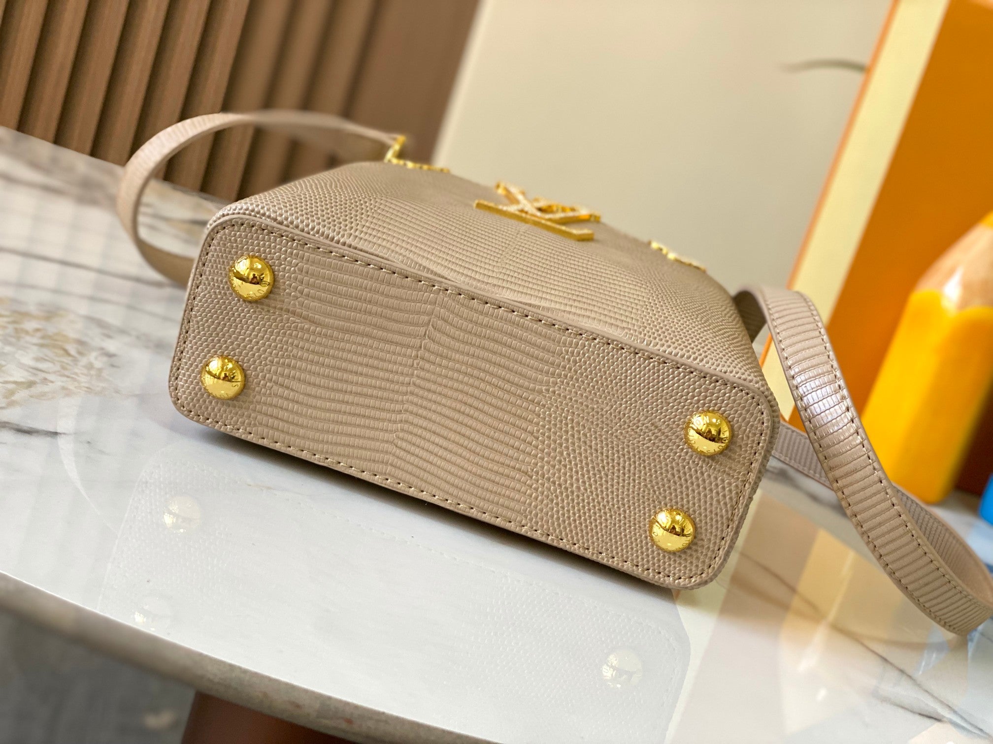 Anum Bags Elite Carryalls
