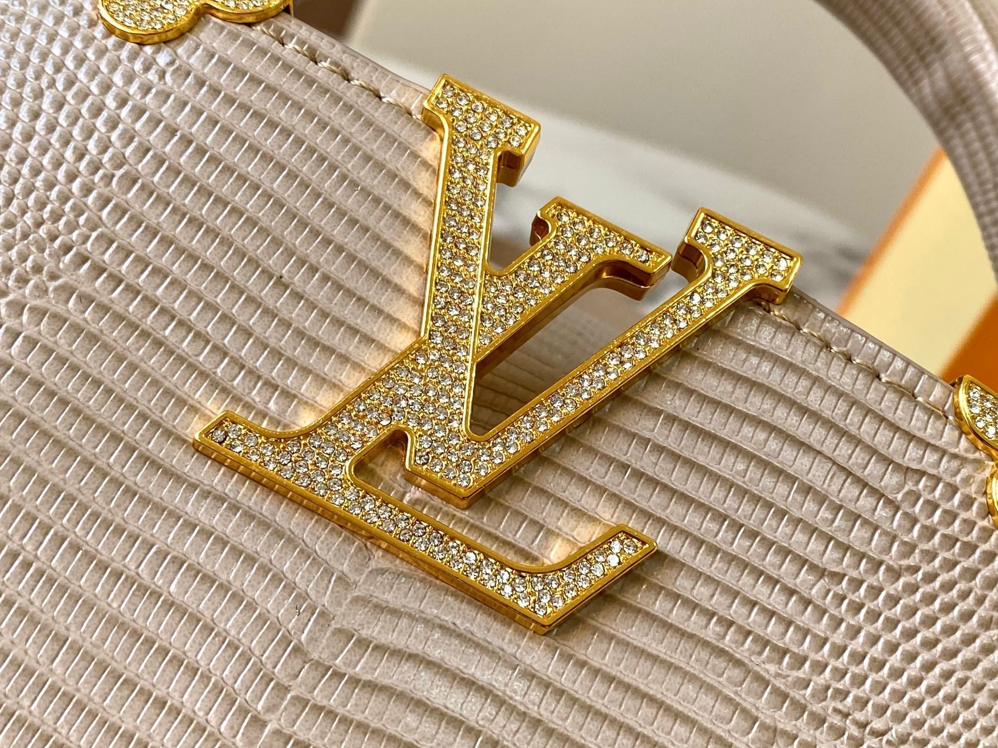 Anum Bags Elite Carryalls