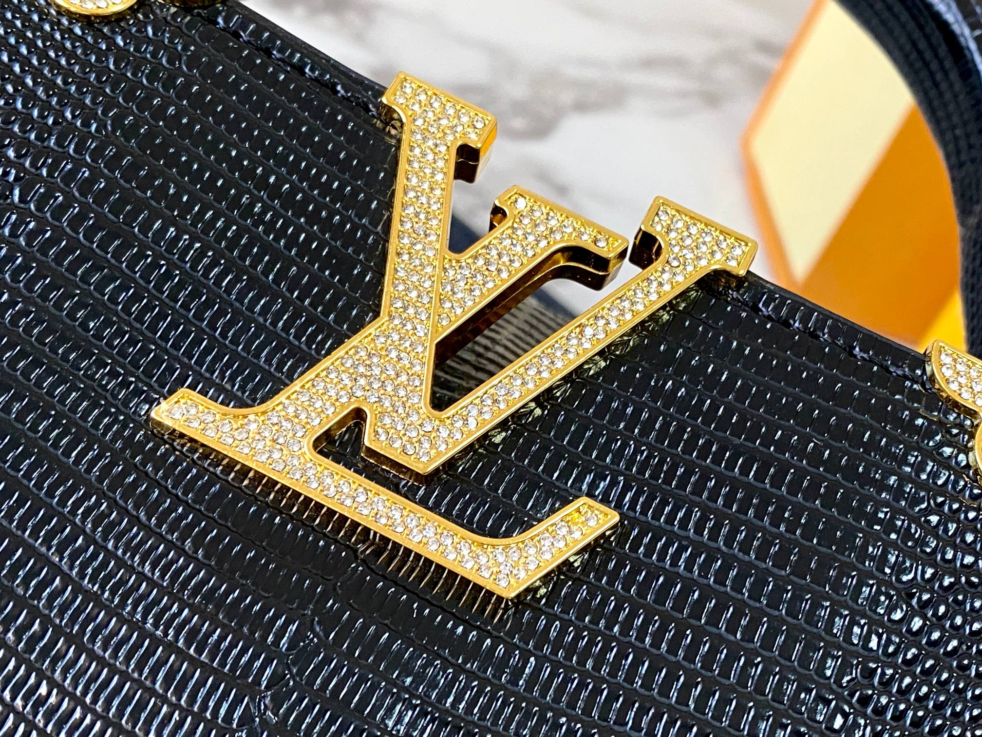 Anum Bags Elite Carryalls