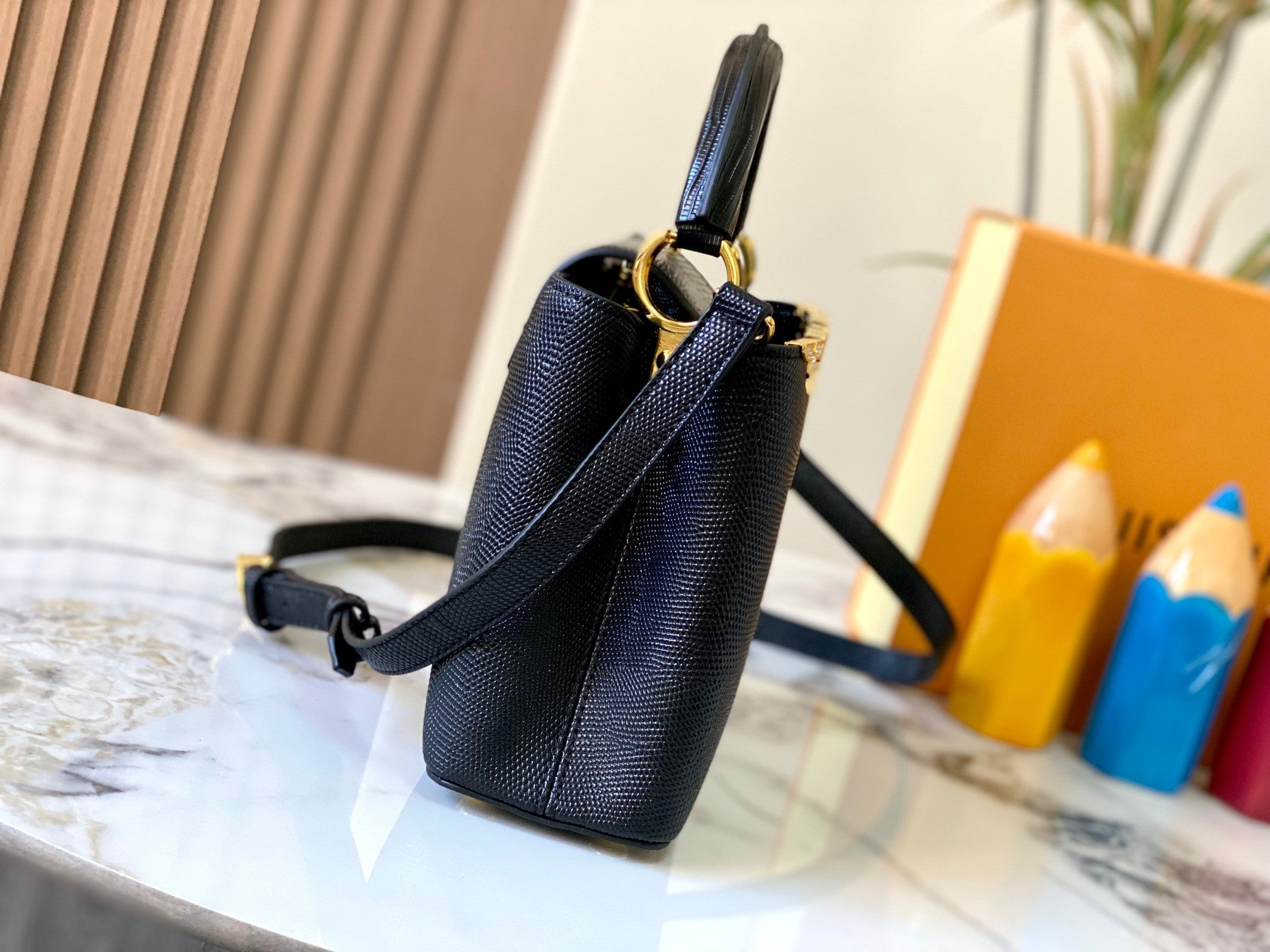 Anum Bags Elite Carryalls