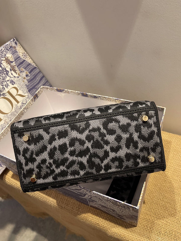 Anum Bags MV - Dir Bags - 2595