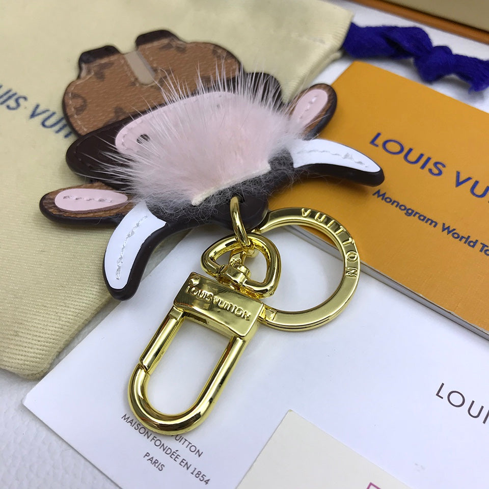 Anum Bags MO -Keychains LUV 085