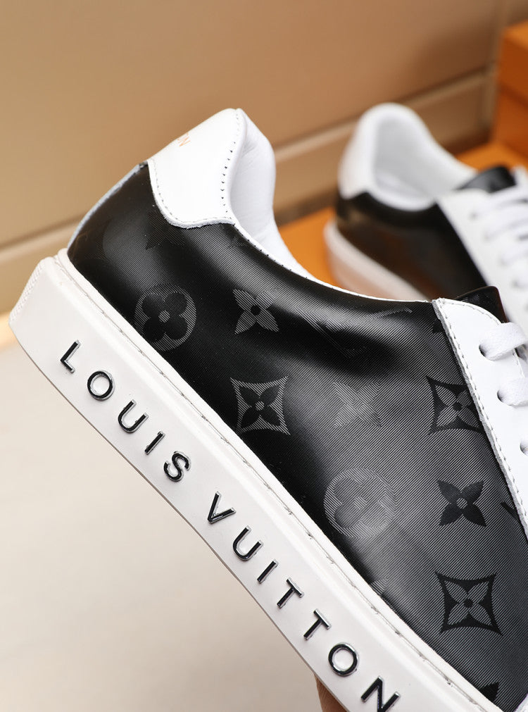 Anum Bags LUV White and Gray Sneaker