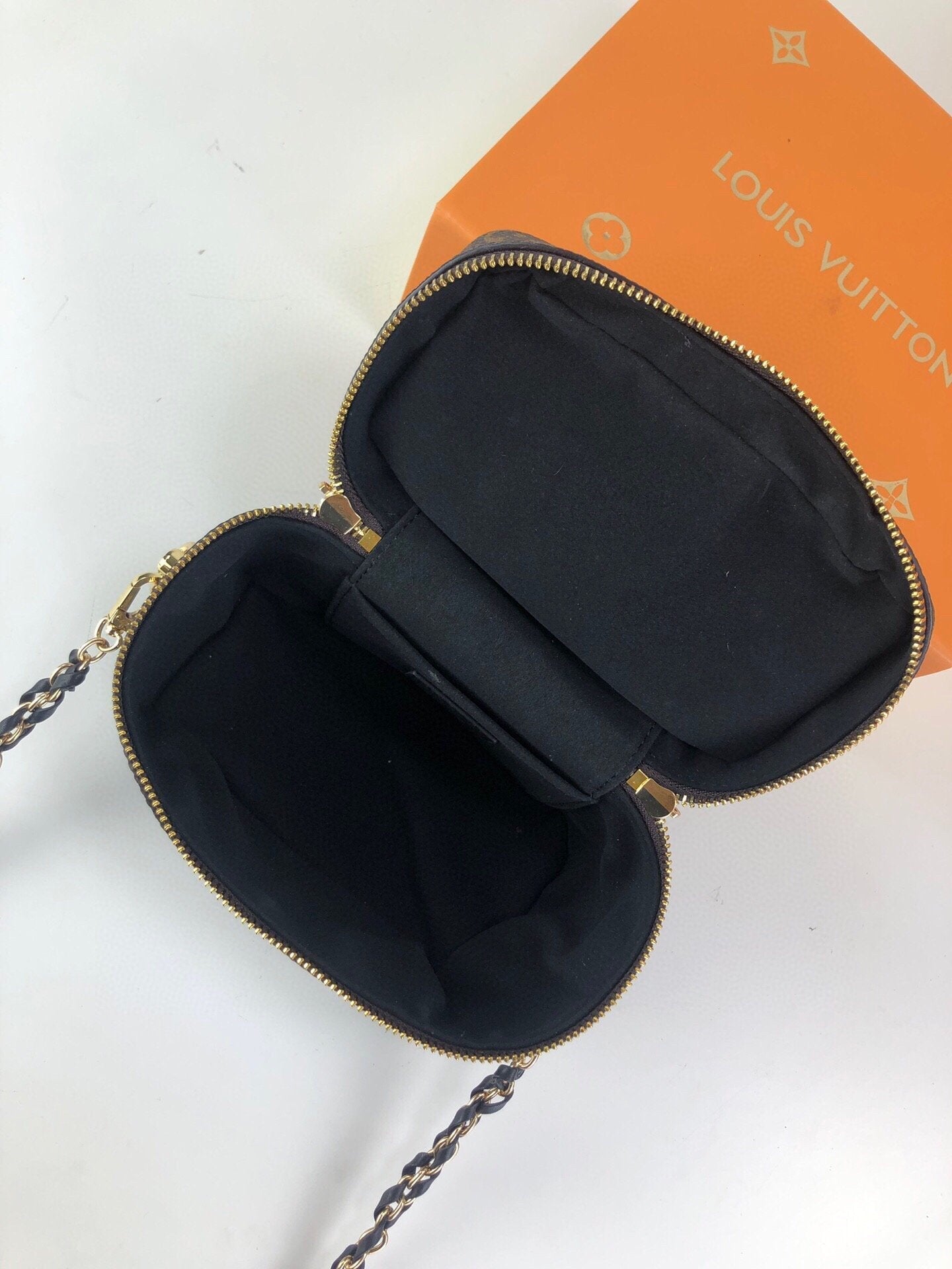 Anum Bags Bags LUV 026