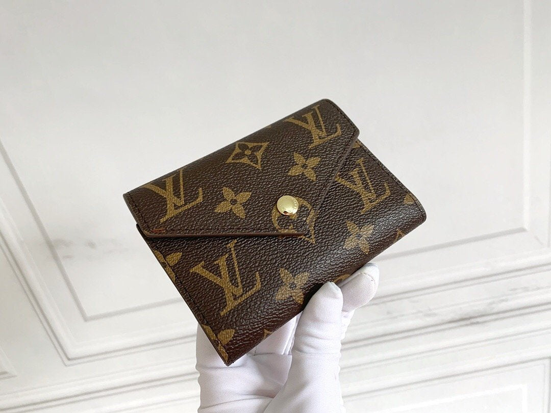 Ezyycart Bags Wallet LUV 114