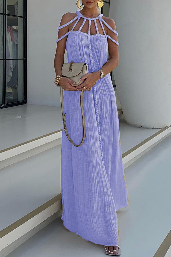 Modernes und elegantes Maxikleid mit drapierten Zopfdetails aus Leinenmischung
