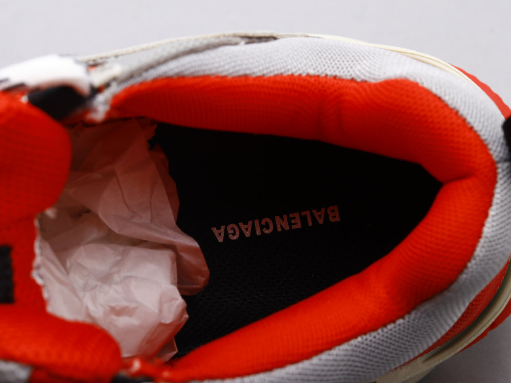 Ezyycart Bags Bla Triple S Gray and Red Sneaker
