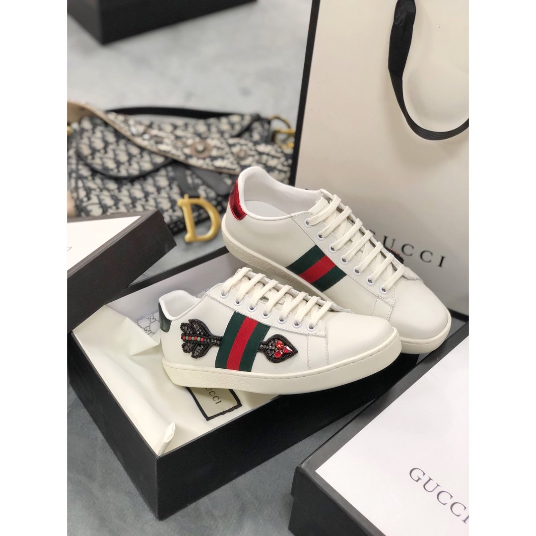 Ezyycart Bags MO-GCI Ace logo Sneaker 069